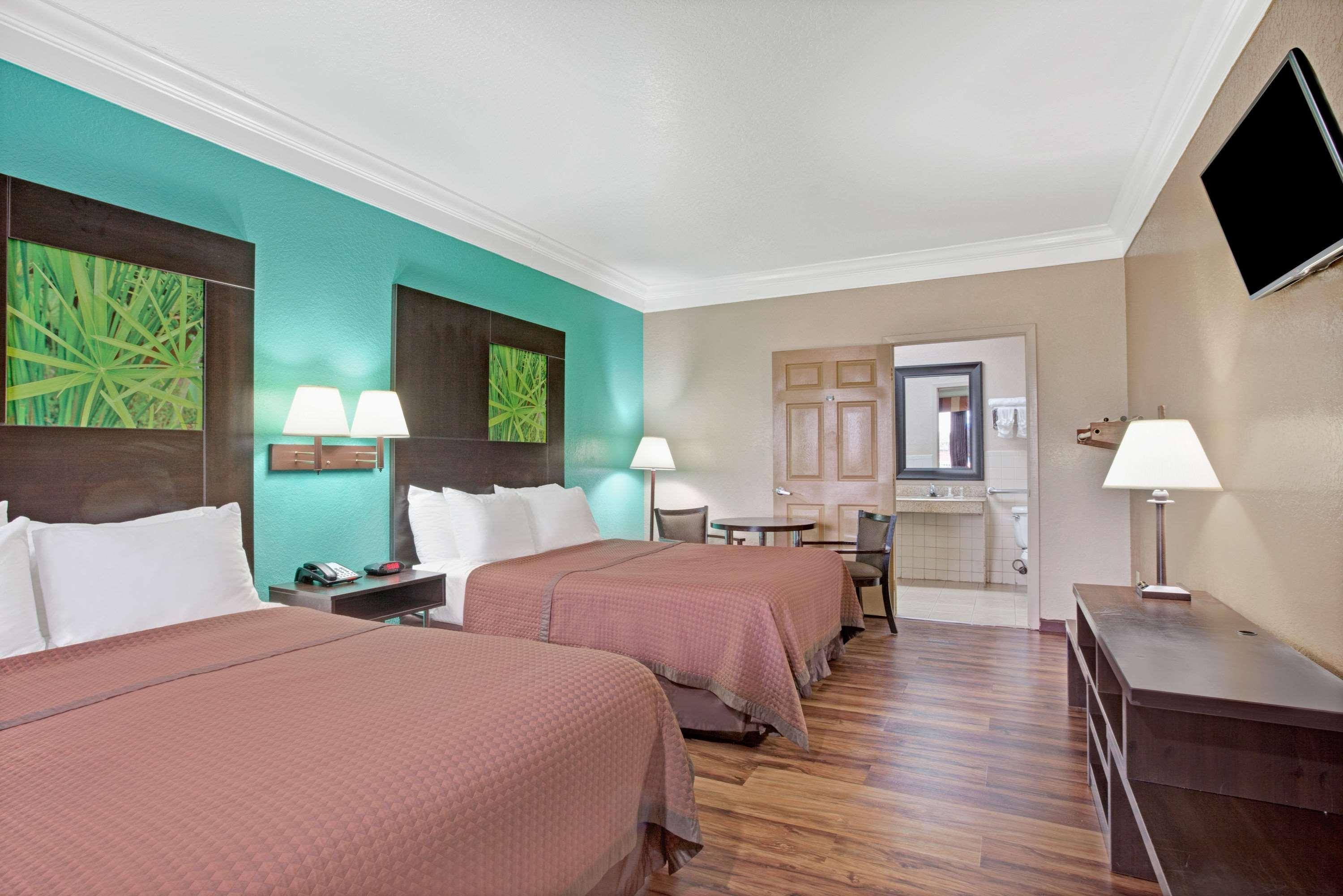 Super 8 by Wyndham Galveston Hotell Eksteriør bilde