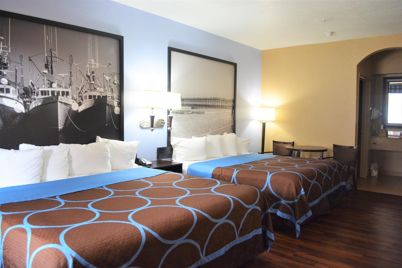Super 8 by Wyndham Galveston Hotell Eksteriør bilde
